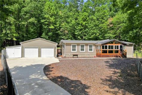 657 Barnes Mountain Road Ellijay GA 30540