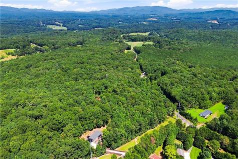 657 Barnes Mountain Road Ellijay GA 30540