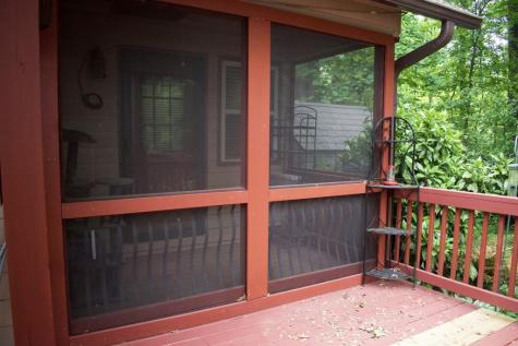 87 Maple Wood Lane Cleveland GA 30528