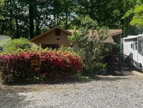 87 Maple Wood Lane Cleveland GA 30528