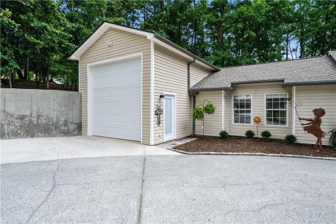 113 Eagle Heart Court Waleska GA 30183