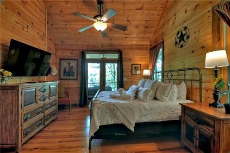 670 Magnolia Drive Blue Ridge GA 30513