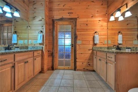 670 Magnolia Drive Blue Ridge GA 30513