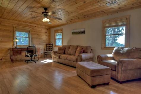 1072 Heatherwood Way Talking Rock GA 30175