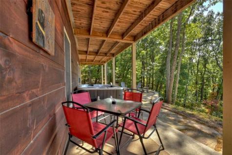 1072 Heatherwood Way Talking Rock GA 30175