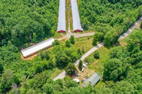 1010 Painter Road Talking Rock GA 30175