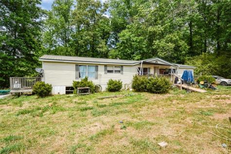 1010 Painter Road Talking Rock GA 30175