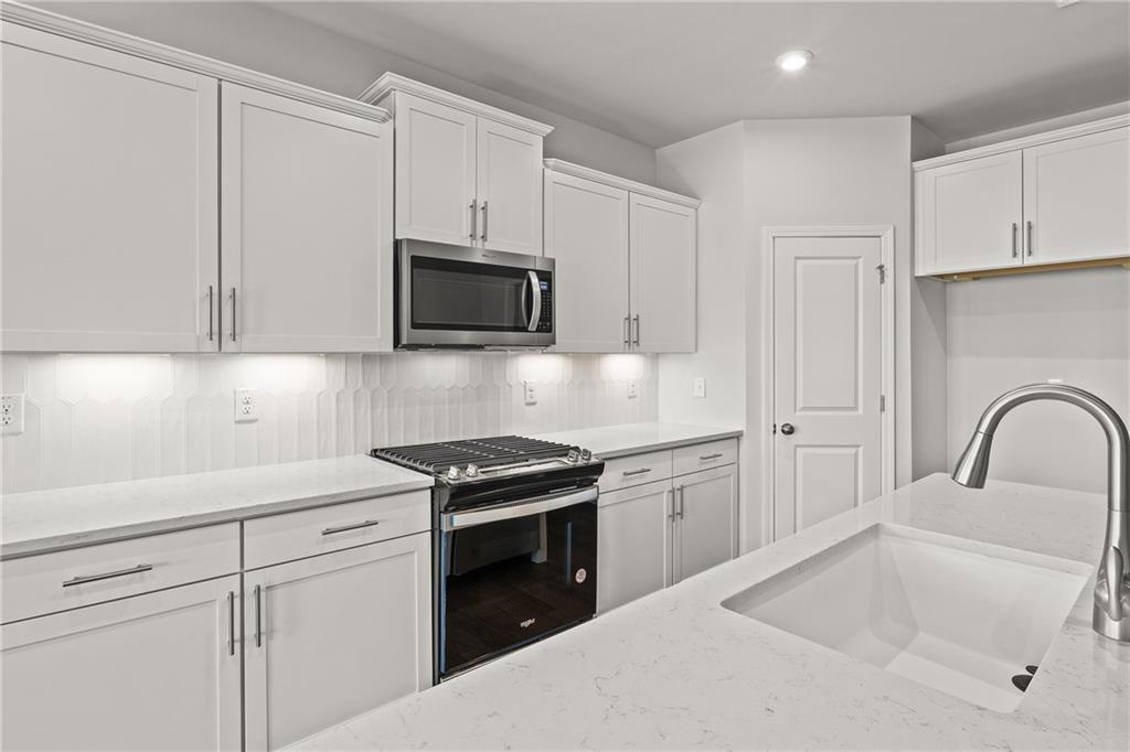 464 Dahlia Street Mcdonough GA 30253