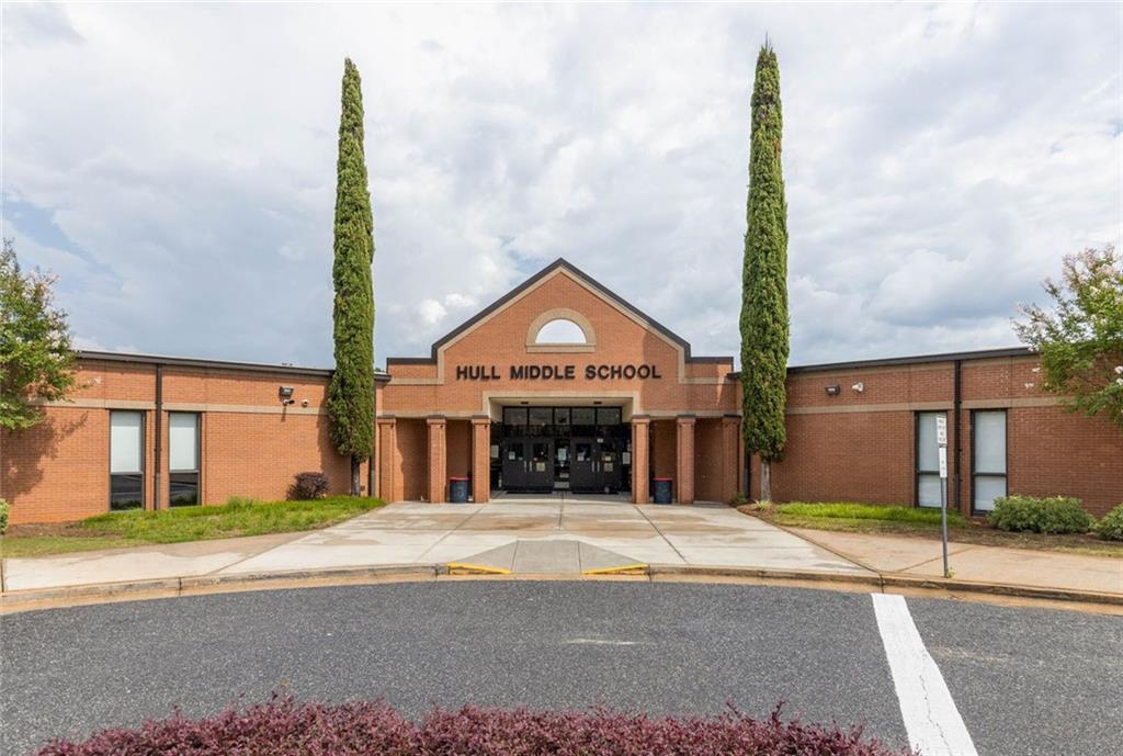 3030 Northcliff Drive Suwanee GA 30024