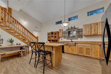 185 Sassafras Drive Mineral Bluff GA 30559