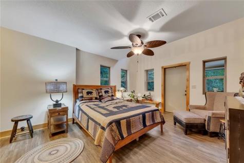 185 Sassafras Drive Mineral Bluff GA 30559
