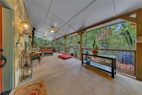 185 Sassafras Drive Mineral Bluff GA 30559