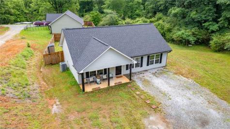 118 Wash Rider Road Dahlonega GA 30533