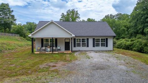 118 Wash Rider Road Dahlonega GA 30533
