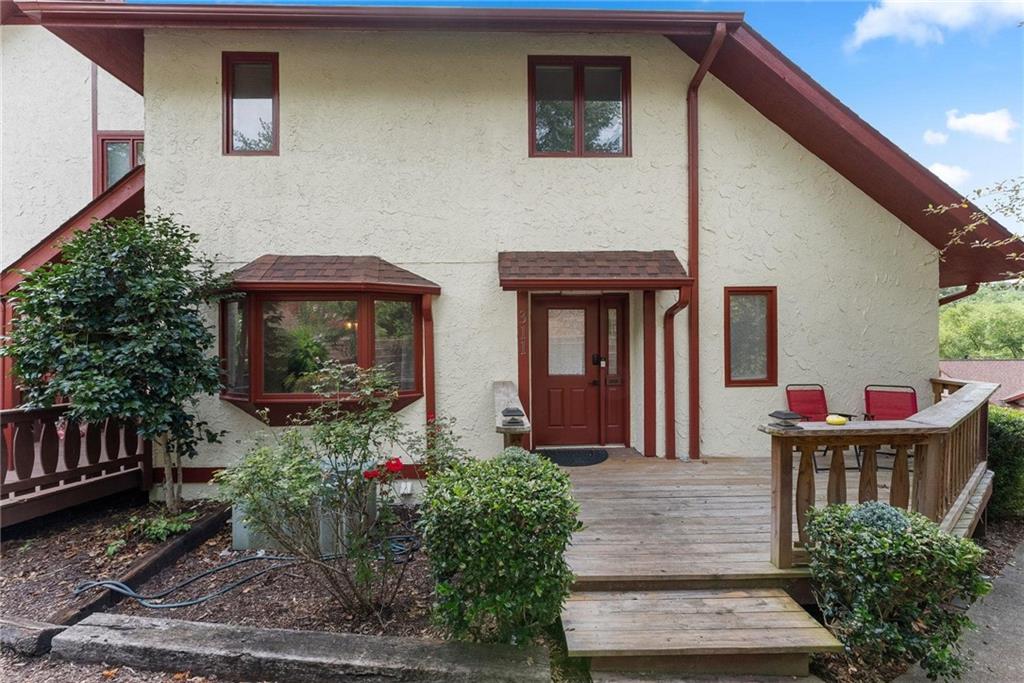 327 Brucken Strasse Helen GA 30545