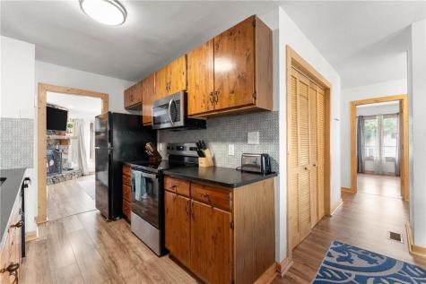 327 Brucken Strasse Helen GA 30545