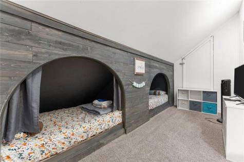 327 Brucken Strasse Helen GA 30545