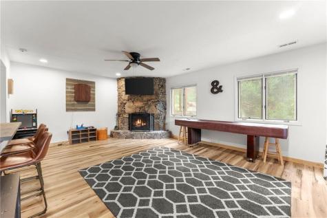 327 Brucken Strasse Helen GA 30545