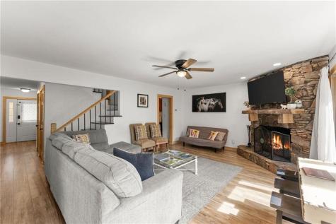 327 Brucken Strasse Helen GA 30545