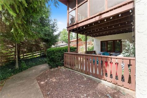 327 Brucken Strasse Helen GA 30545