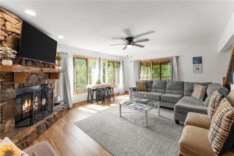 327 Brucken Strasse Helen GA 30545