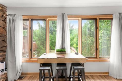 327 Brucken Strasse Helen GA 30545
