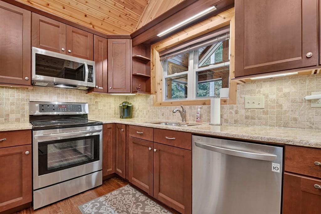 112 Wilscot Valley Drive Morganton GA 30560