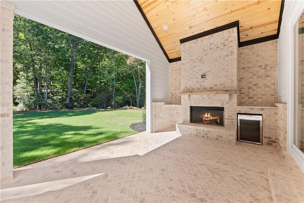 136 Lakeview Way Baldwin GA 30511