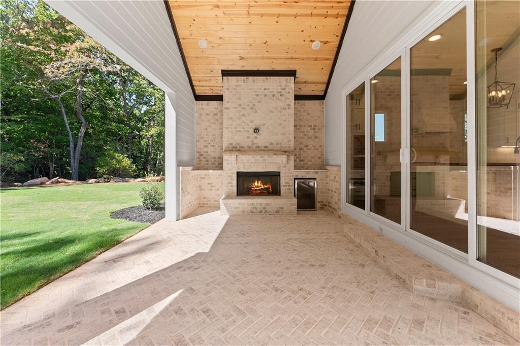 136 Lakeview Way Baldwin GA 30511