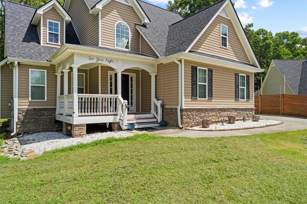 208 Levi Street SW Calhoun GA 30701