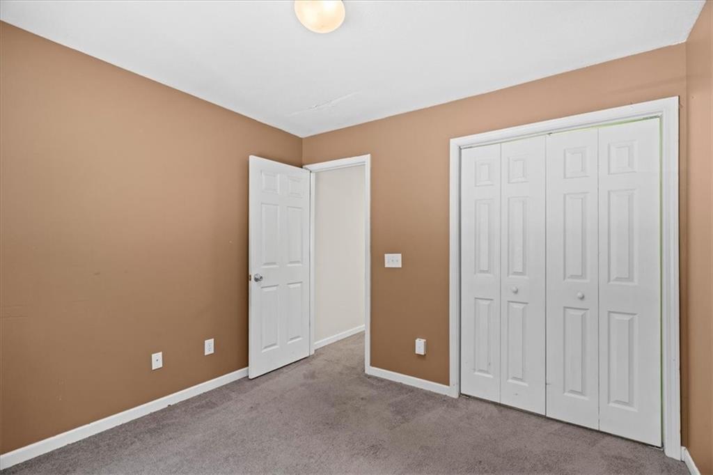 208 Levi Street SW Calhoun GA 30701