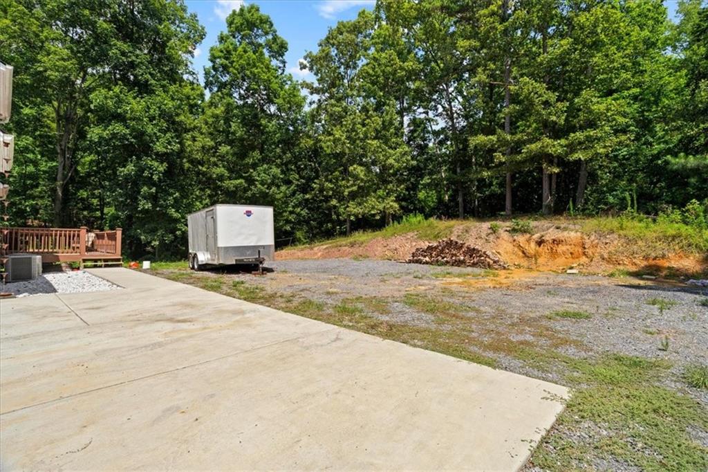 208 Levi Street SW Calhoun GA 30701