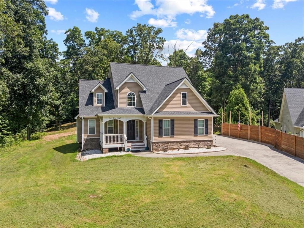 208 Levi Street SW Calhoun GA 30701
