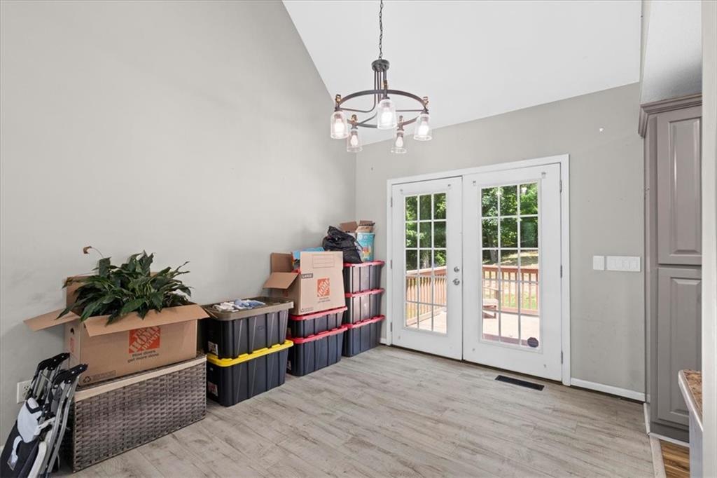 208 Levi Street SW Calhoun GA 30701