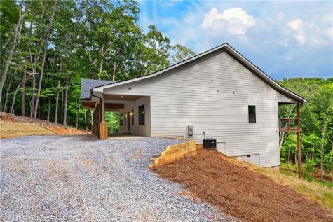 1030 Old Flat Branch Ellijay GA 30540