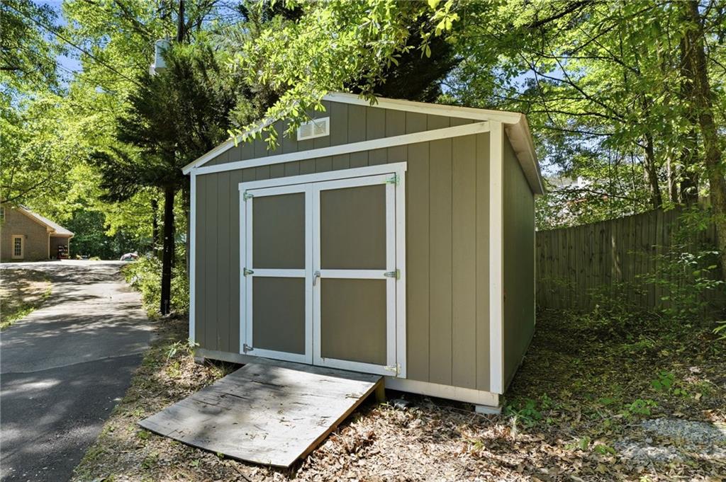 2737 John Petree Road Powder Springs GA 30127