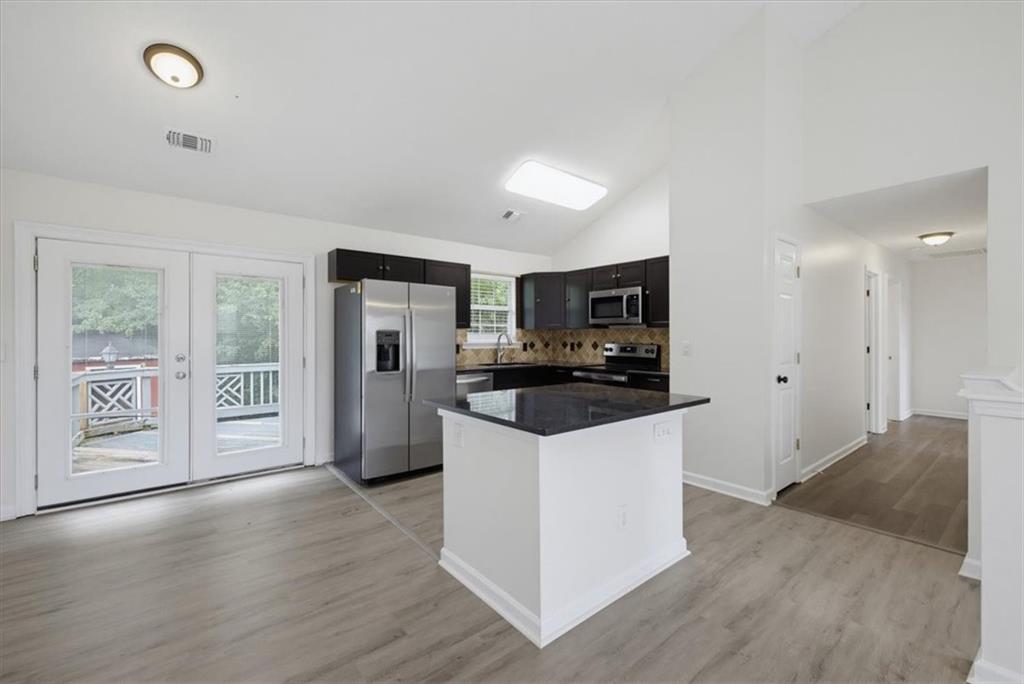 4963 Mckinley Drive Lula GA 30554
