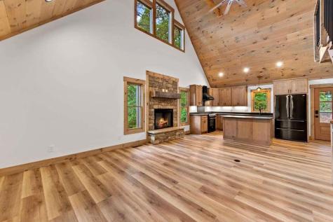 144 Highlands Gap Mineral Bluff GA 30559