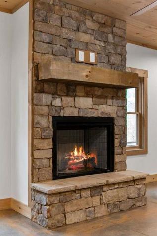 144 Highlands Gap Mineral Bluff GA 30559