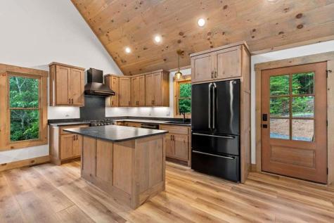 144 Highlands Gap Mineral Bluff GA 30559