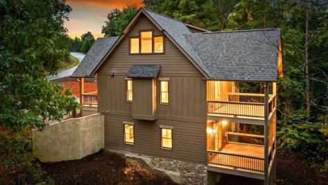 144 Highlands Gap Mineral Bluff GA 30559