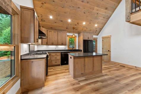 144 Highlands Gap Mineral Bluff GA 30559