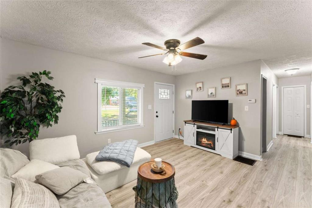 5663 Mcleod Street Lula GA 30554