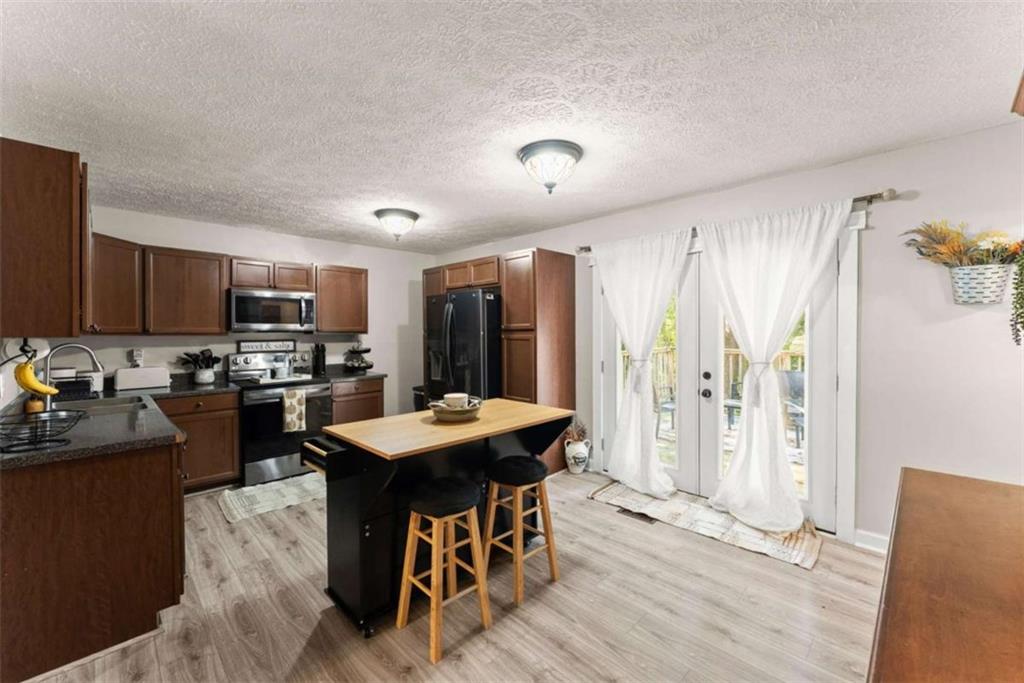 5663 Mcleod Street Lula GA 30554