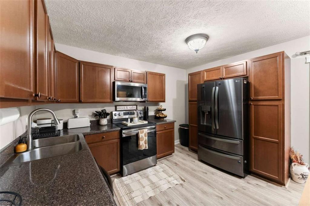 5663 Mcleod Street Lula GA 30554