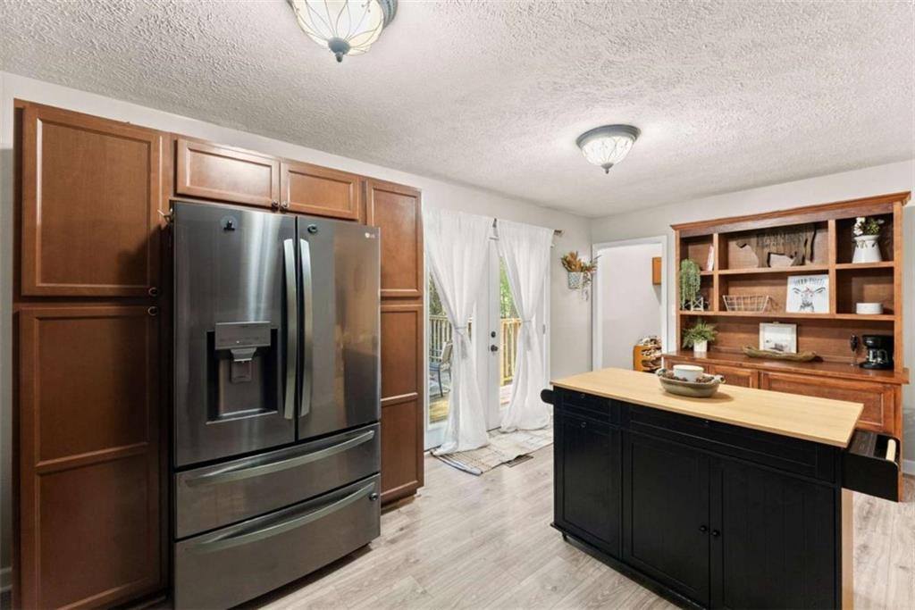 5663 Mcleod Street Lula GA 30554