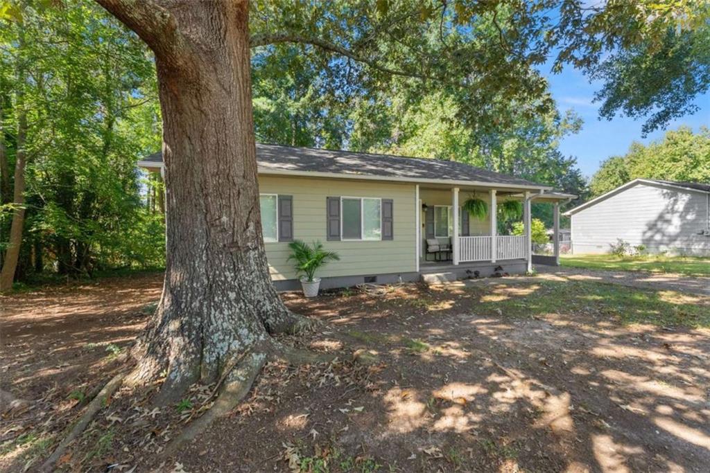 5663 Mcleod Street Lula GA 30554