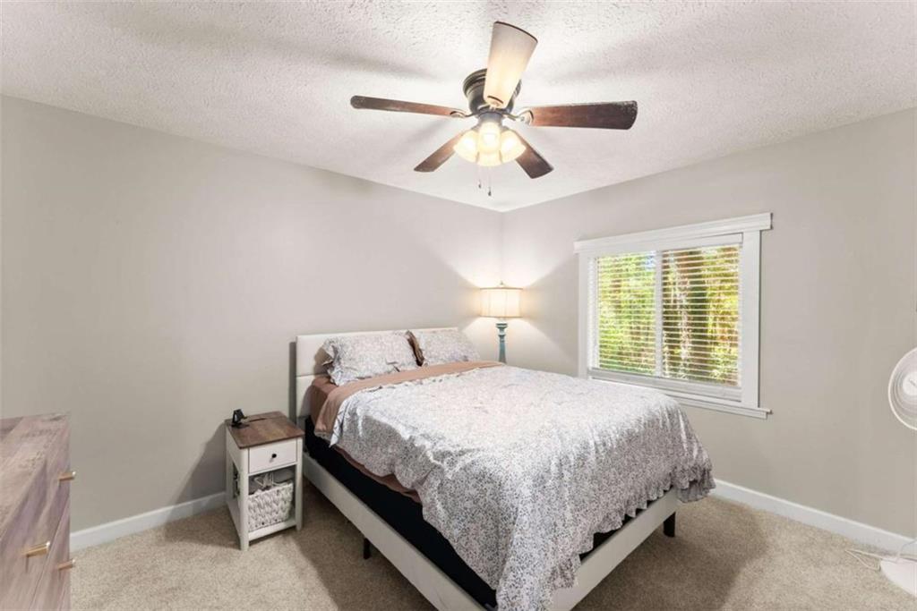 5663 Mcleod Street Lula GA 30554