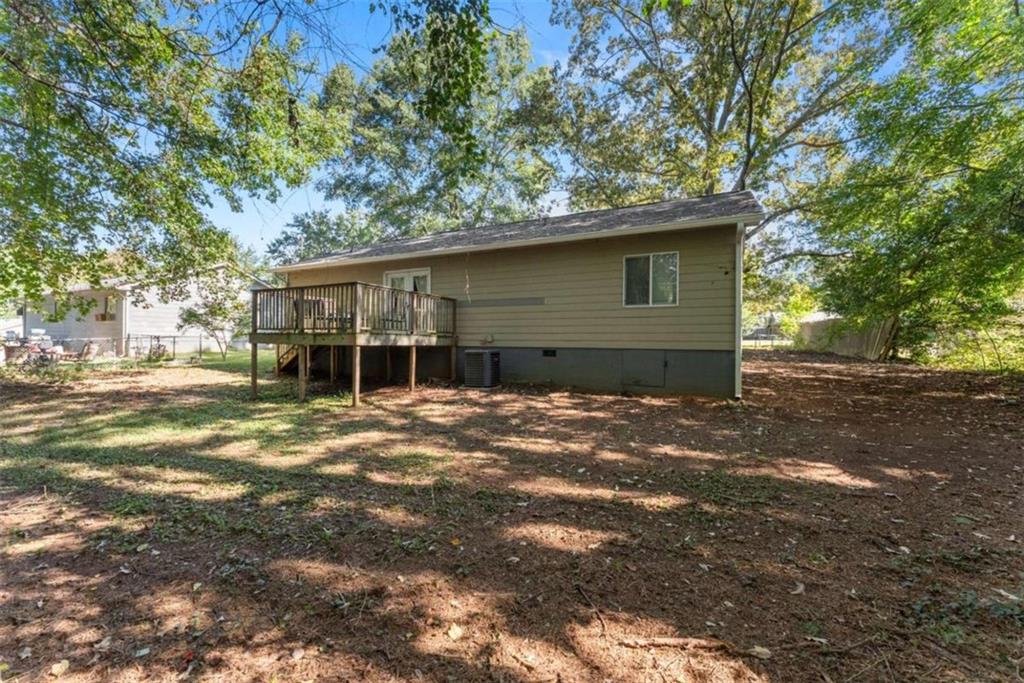 5663 Mcleod Street Lula GA 30554
