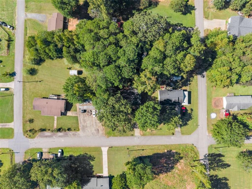 5663 Mcleod Street Lula GA 30554